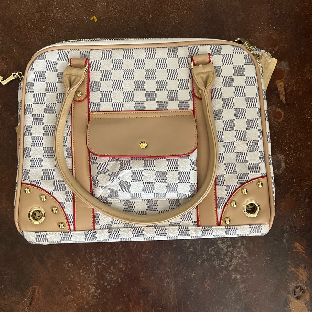 Dog carry purse